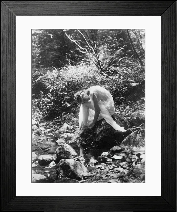 Framed Print : Wood-nymph, between 1900 and 1915. Creator: Frances Benjamin Johnston Framed Print : Wood-nymph, between 1900 and 1915. Creator: Frances Benjamin Johnston