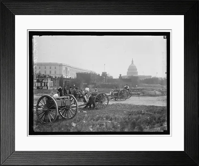 Framed Print : D.C. Art. practice gunnery, between 1909 and 1923. Creator: Harris & Ewing. D.C. Art. practice gunnery, between 1909 and 1923. Creator: Harris & Ewing Framed Print : D.C. Art. practice gunnery, between 1909 and 1923. Creator: Harris & Ewing. D.C. Art. practice gunnery, between 1909 and 1923. Creator: Harris & Ewing