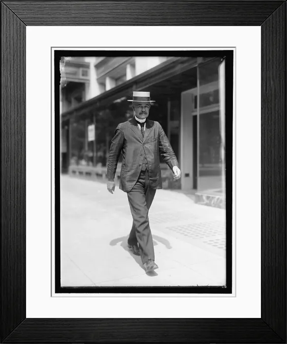 Framed Print : William C. Shaw, between 1909 and 1923. Creator: Harris & Ewing. William C. Shaw, between 1909 and 1923. Creator: Harris & Ewing Framed Print : William C. Shaw, between 1909 and 1923. Creator: Harris & Ewing. William C. Shaw, between 1909 and 1923. Creator: Harris & Ewing