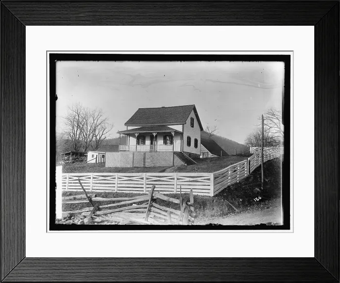 Framed Print : Unidentified farmhouse, between 1909 and 1923. Creator: Harris & Ewing. Unidentified farmhouse, between 1909 and 1923. Creator: Harris & Ewing Framed Print : Unidentified farmhouse, between 1909 and 1923. Creator: Harris & Ewing. Unidentified farmhouse, between 1909 and 1923. Creator: Harris & Ewing