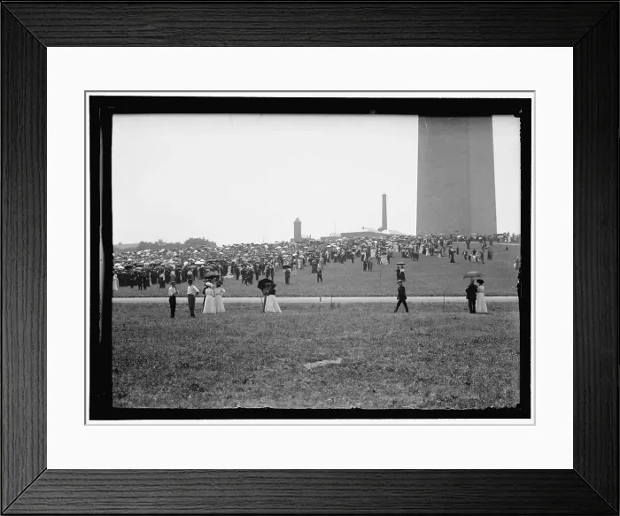 Framed Print : Crowd at base of Washington Monument, Washington, D.C. between 1909 and 1923. Creator: Harris & Ewing. Crowd at base of Washington Monument, Washington, D.C. between 1909 and 1923. Creator: Harris & Ewing Framed Print : Crowd at base of Washington Monument, Washington, D.C. between 1909 and 1923. Creator: Harris & Ewing. Crowd at base of Washington Monument, Washington, D.C. between 1909 and 1923. Creator: Harris & Ewing