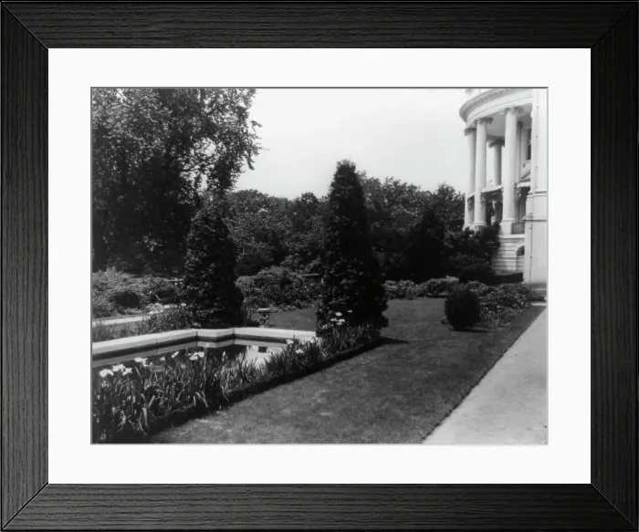 Framed Print : White House, 1600 Pennsylvania Avenue, Washington, D.C. 1921. Creator: Frances Benjamin Johnston Framed Print : White House, 1600 Pennsylvania Avenue, Washington, D.C. 1921. Creator: Frances Benjamin Johnston