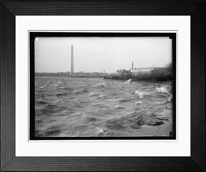 Framed Print : Tidal basin - storm, between 1910 and 1917. Creator: Harris & Ewing. Tidal basin - storm, between 1910 and 1917. Creator: Harris & Ewing Framed Print : Tidal basin - storm, between 1910 and 1917. Creator: Harris & Ewing. Tidal basin - storm, between 1910 and 1917. Creator: Harris & Ewing