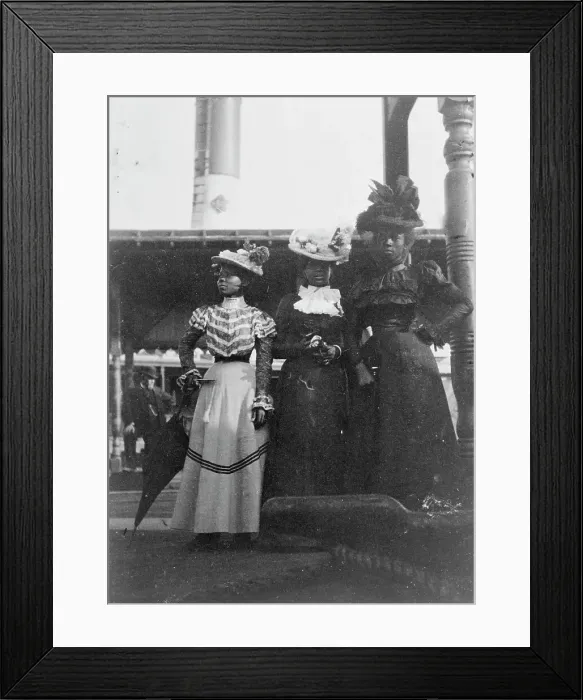 Framed Print : Three African American women...State Fair at Saint Paul, Minnesota, 1903. Creator: Frances Benjamin Johnston Framed Print : Three African American women...State Fair at Saint Paul, Minnesota, 1903. Creator: Frances Benjamin Johnston
