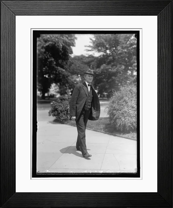 Framed Print : Senator Lawrence Y. Sherman, between 1910 and 1917. Creator: Harris & Ewing. Senator Lawrence Y. Sherman, between 1910 and 1917. Creator: Harris & Ewing Framed Print : Senator Lawrence Y. Sherman, between 1910 and 1917. Creator: Harris & Ewing. Senator Lawrence Y. Sherman, between 1910 and 1917. Creator: Harris & Ewing