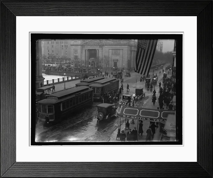 Framed Print : 14th Street, between 1913 and 1918. Creator: Harris & Ewing. 14th Street, between 1913 and 1918. Creator: Harris & Ewing Framed Print : 14th Street, between 1913 and 1918. Creator: Harris & Ewing. 14th Street, between 1913 and 1918. Creator: Harris & Ewing