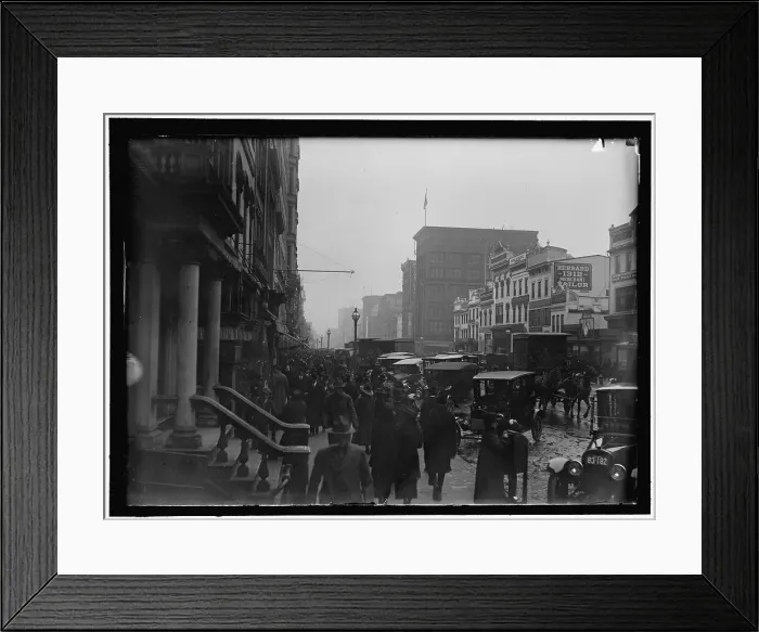 Framed Print : Street scene, Washington, D.C. between 1913 and 1918. Creator: Harris & Ewing. Street scene, Washington, D.C. between 1913 and 1918. Creator: Harris & Ewing Framed Print : Street scene, Washington, D.C. between 1913 and 1918. Creator: Harris & Ewing. Street scene, Washington, D.C. between 1913 and 1918. Creator: Harris & Ewing