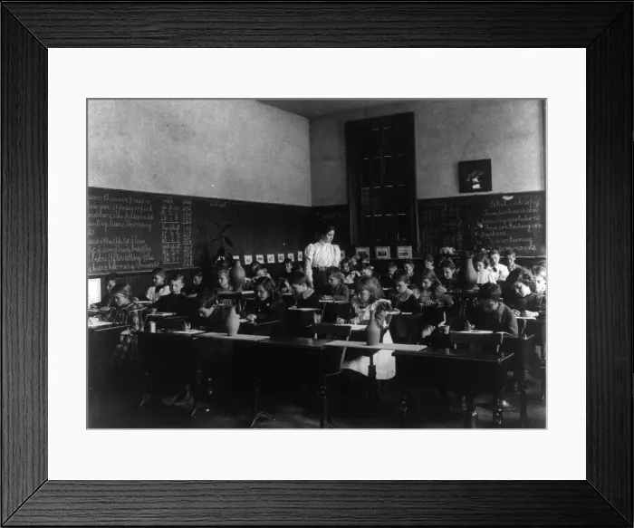 Framed Print : A class in watercolor, 3rd Division, (1899?). Creator: Frances Benjamin Johnston Framed Print : A class in watercolor, 3rd Division, (1899?). Creator: Frances Benjamin Johnston