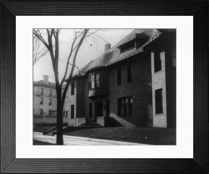 Framed Print : Whittemore House, Washington, D.C.- exterior showing main entrance, c1900. Creator: Frances Benjamin Johnston Framed Print : Whittemore House, Washington, D.C.- exterior showing main entrance, c1900. Creator: Frances Benjamin Johnston