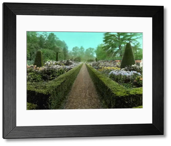 Framed Print : Cliveden Viscount Waldorf Astor house, Taplow, Buckinghamshire, England, 1925. Creator: Frances Benjamin Johnston. Cliveden Viscount Waldorf Astor house, Taplow, Buckinghamshire, England, 1925. Creator: Frances Benjamin Johnston Framed Print : Cliveden Viscount Waldorf Astor house, Taplow, Buckinghamshire, England, 1925. Creator: Frances Benjamin Johnston. Cliveden Viscount Waldorf Astor house, Taplow, Buckinghamshire, England, 1925. Creator: Frances Benjamin Johnston
