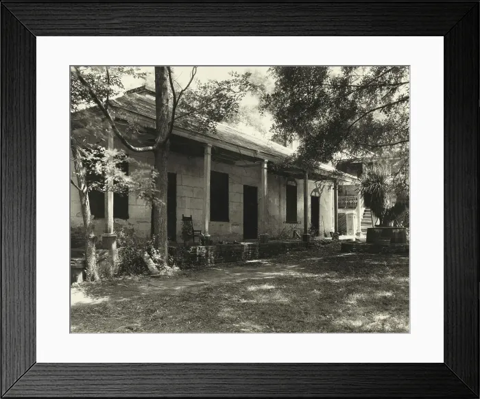 Framed Print : Elmscourt, quarters, Natchez, Adams County, Mississippi, 1938. Creator: Frances Benjamin Johnston Framed Print : Elmscourt, quarters, Natchez, Adams County, Mississippi, 1938. Creator: Frances Benjamin Johnston