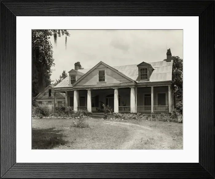 Framed Print : Windy Hill Manor, Natchez vic. Adams County, Mississippi, 1938. Creator: Frances Benjamin Johnston Framed Print : Windy Hill Manor, Natchez vic. Adams County, Mississippi, 1938. Creator: Frances Benjamin Johnston