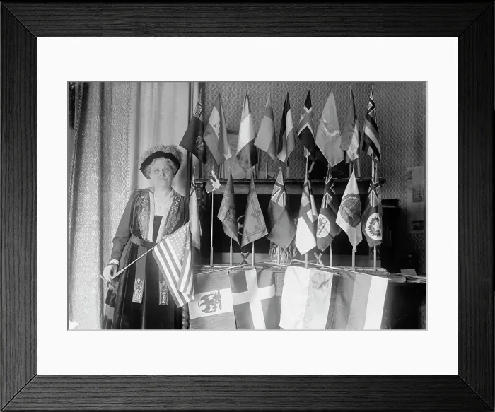 Framed Print : Mrs. Carrie Chapman Catt with Flags of 22 Nations, 1917. Creator: Harris & Ewing. Mrs. Carrie Chapman Catt with Flags of 22 Nations, 1917. Creator: Harris & Ewing Framed Print : Mrs. Carrie Chapman Catt with Flags of 22 Nations, 1917. Creator: Harris & Ewing. Mrs. Carrie Chapman Catt with Flags of 22 Nations, 1917. Creator: Harris & Ewing
