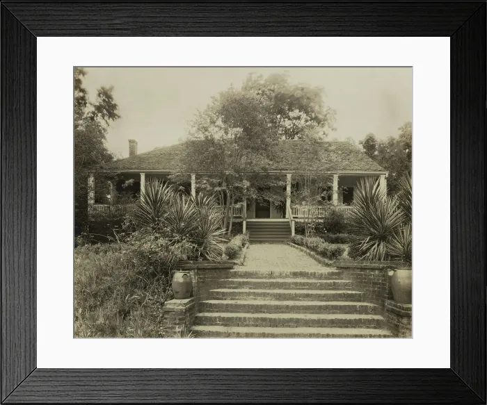 Framed Print : Hope Farm, Natchez, Adams County, Mississippi, 1938. Creator: Frances Benjamin Johnston Framed Print : Hope Farm, Natchez, Adams County, Mississippi, 1938. Creator: Frances Benjamin Johnston