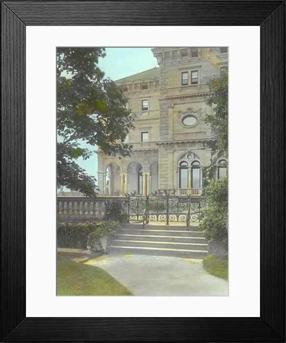Framed Print : The Breakers, Cornelius Vanderbilt II house, 44 Ochre Point Avenue, Newport, Rhode Island, 1914. Creator: Frances Benjamin Johnston. The Breakers, Cornelius Vanderbilt II house, 44 Ochre Point Avenue, Newport, Rhode Island, 1914 Framed Print : The Breakers, Cornelius Vanderbilt II house, 44 Ochre Point Avenue, Newport, Rhode Island, 1914. Creator: Frances Benjamin Johnston. The Breakers, Cornelius Vanderbilt II house, 44 Ochre Point Avenue, Newport, Rhode Island, 1914