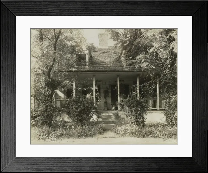 Framed Print : House, 821 Main Street, Natchez, Adams County, Mississippi, 1938. Creator: Frances Benjamin Johnston Framed Print : House, 821 Main Street, Natchez, Adams County, Mississippi, 1938. Creator: Frances Benjamin Johnston