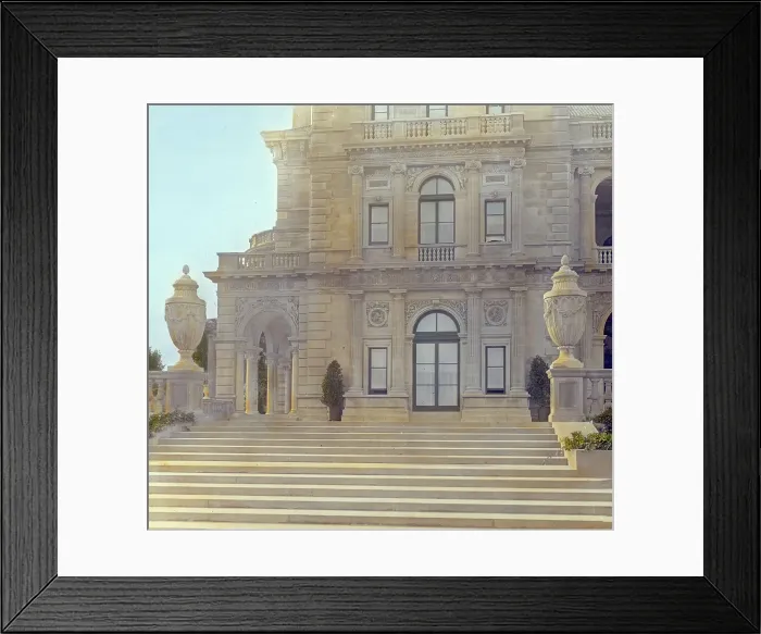 Framed Print : The Breakers, Cornelius Vanderbilt II house, 44 Ochre Point Avenue, Newport, Rhode Island, 1914. Creator: Frances Benjamin Johnston. The Breakers, Cornelius Vanderbilt II house, 44 Ochre Point Avenue, Newport, Rhode Island, 1914 Framed Print : The Breakers, Cornelius Vanderbilt II house, 44 Ochre Point Avenue, Newport, Rhode Island, 1914. Creator: Frances Benjamin Johnston. The Breakers, Cornelius Vanderbilt II house, 44 Ochre Point Avenue, Newport, Rhode Island, 1914