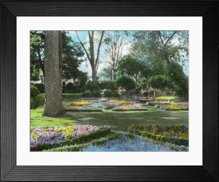 Framed Print : Chatham, Colonel Daniel Bradford Devore house, 120 Chatham Lane, Fredericksburg, Virginia, 1927. Creator: Frances Benjamin Johnston. Chatham, Colonel Daniel Bradford Devore house, 120 Chatham Lane, Fredericksburg, Virginia, 1927 Framed Print : Chatham, Colonel Daniel Bradford Devore house, 120 Chatham Lane, Fredericksburg, Virginia, 1927. Creator: Frances Benjamin Johnston. Chatham, Colonel Daniel Bradford Devore house, 120 Chatham Lane, Fredericksburg, Virginia, 1927