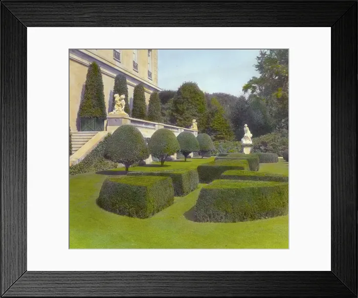 Framed Print : The Elms, Edward Julius Berwind, 367 Bellevue Avenue, Newport, Rhode Island, 1914. Creator: Frances Benjamin Johnston. The Elms, Edward Julius Berwind, 367 Bellevue Avenue, Newport, Rhode Island, 1914 Framed Print : The Elms, Edward Julius Berwind, 367 Bellevue Avenue, Newport, Rhode Island, 1914. Creator: Frances Benjamin Johnston. The Elms, Edward Julius Berwind, 367 Bellevue Avenue, Newport, Rhode Island, 1914