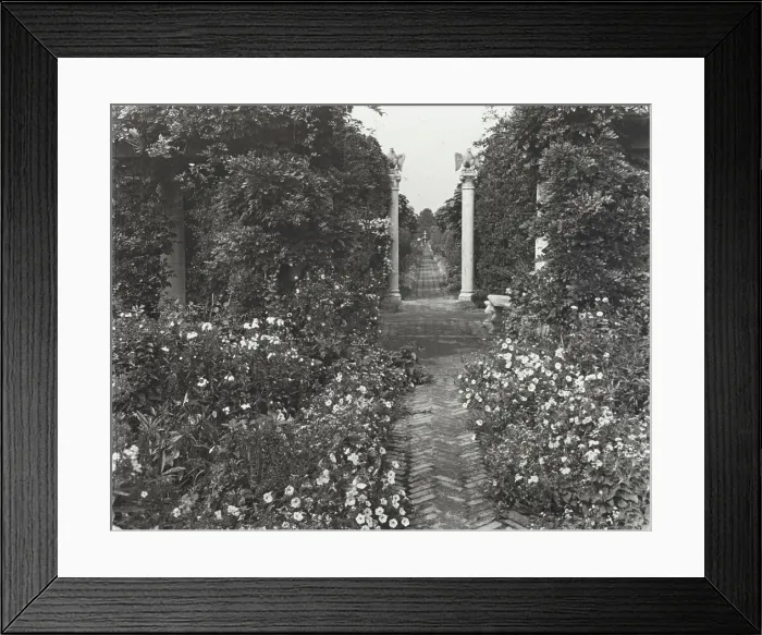 Framed Print : The Orchard, James Lawrence Breese house, 151 Hill Street, Southampton, New York, 1912. Creator: Frances Benjamin Johnston. The Orchard, James Lawrence Breese house, 151 Hill Street, Southampton, New York, 1912 Framed Print : The Orchard, James Lawrence Breese house, 151 Hill Street, Southampton, New York, 1912. Creator: Frances Benjamin Johnston. The Orchard, James Lawrence Breese house, 151 Hill Street, Southampton, New York, 1912