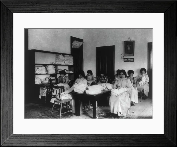 Framed Print : Carlisle Indian School, Carlisle, Pa. Clothes mending class, 1901. Creator: Frances Benjamin Johnston Framed Print : Carlisle Indian School, Carlisle, Pa. Clothes mending class, 1901. Creator: Frances Benjamin Johnston