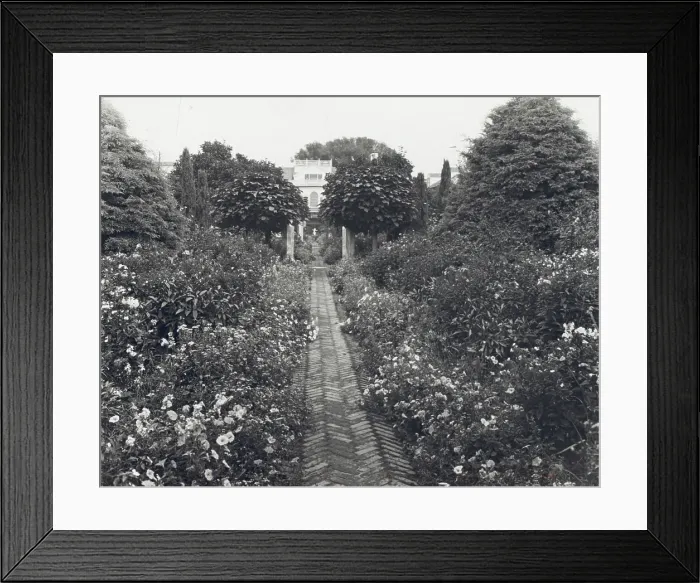 Framed Print : The Orchard, James Lawrence Breese house, 151 Hill Street, Southampton, New York, 1912. Creator: Frances Benjamin Johnston. The Orchard, James Lawrence Breese house, 151 Hill Street, Southampton, New York, 1912 Framed Print : The Orchard, James Lawrence Breese house, 151 Hill Street, Southampton, New York, 1912. Creator: Frances Benjamin Johnston. The Orchard, James Lawrence Breese house, 151 Hill Street, Southampton, New York, 1912