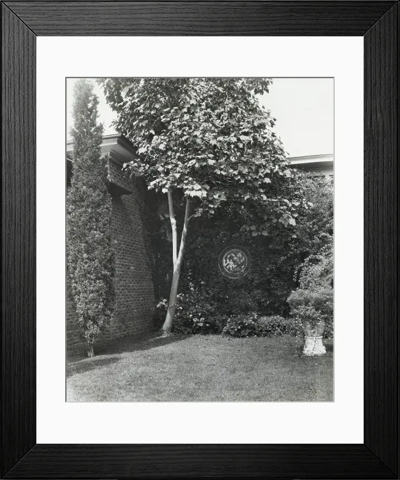 Framed Print : Samuel Longstreth Parrish Art Museum, 25 Jobs Lane, Southampton, New York, c1915. Creator: Frances Benjamin Johnston Framed Print : Samuel Longstreth Parrish Art Museum, 25 Jobs Lane, Southampton, New York, c1915. Creator: Frances Benjamin Johnston
