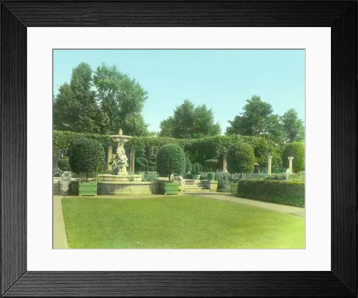 Framed Print : Weld, Larz Anderson house, 151 Newton Street, Brookline, Massachusetts, c1914. Creator: Frances Benjamin Johnston. Weld, Larz Anderson house, 151 Newton Street, Brookline, Massachusetts, c1914. Creator: Frances Benjamin Johnston Framed Print : Weld, Larz Anderson house, 151 Newton Street, Brookline, Massachusetts, c1914. Creator: Frances Benjamin Johnston. Weld, Larz Anderson house, 151 Newton Street, Brookline, Massachusetts, c1914. Creator: Frances Benjamin Johnston