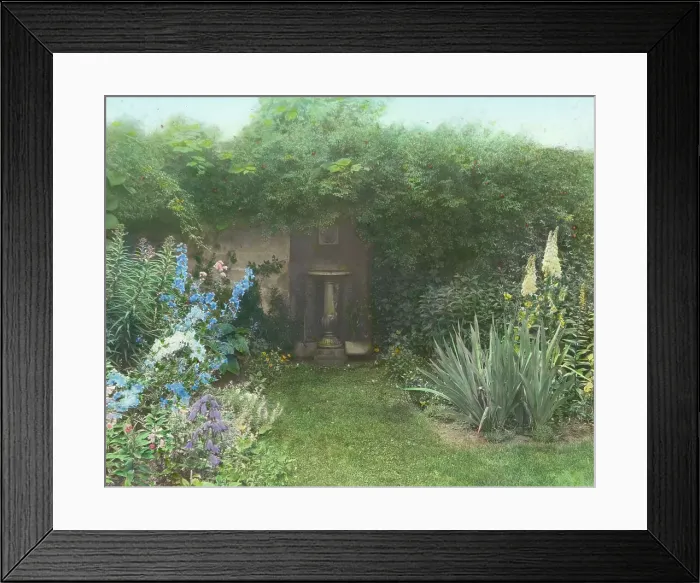 Framed Print : Gray Gardens, Robert Carmer Hill house, Lily Pond Lane, East Hampton, New York, c1916. Creator: Frances Benjamin Johnston. Gray Gardens, Robert Carmer Hill house, Lily Pond Lane, East Hampton, New York, c1916 Framed Print : Gray Gardens, Robert Carmer Hill house, Lily Pond Lane, East Hampton, New York, c1916. Creator: Frances Benjamin Johnston. Gray Gardens, Robert Carmer Hill house, Lily Pond Lane, East Hampton, New York, c1916