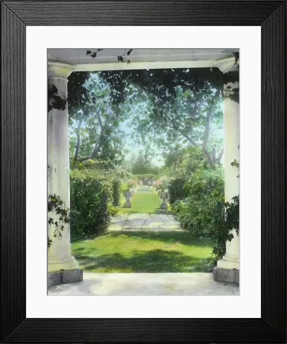 Framed Print : Mariemont, Thomas Josephus Emery house, 386 Greenwood Ave. Middletown, Rhode Island, 1914. Creator: Frances Benjamin Johnston. Mariemont, Thomas Josephus Emery house, 386 Greenwood Ave. Middletown, Rhode Island, 1914 Framed Print : Mariemont, Thomas Josephus Emery house, 386 Greenwood Ave. Middletown, Rhode Island, 1914. Creator: Frances Benjamin Johnston. Mariemont, Thomas Josephus Emery house, 386 Greenwood Ave. Middletown, Rhode Island, 1914