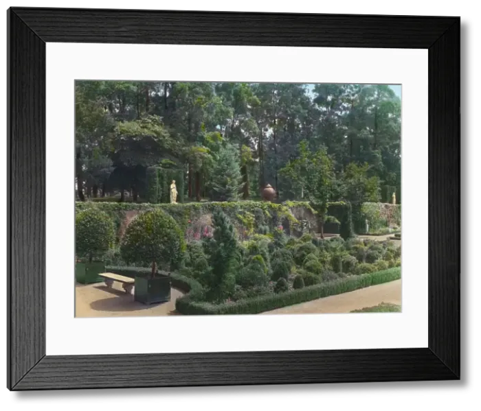 Framed Print : Burrwood, Walter Jennings house, Cold Spring Harbor, New York, 1916. Creator: Frances Benjamin Johnston. Burrwood, Walter Jennings house, Cold Spring Harbor, New York, 1916. Creator: Frances Benjamin Johnston Framed Print : Burrwood, Walter Jennings house, Cold Spring Harbor, New York, 1916. Creator: Frances Benjamin Johnston. Burrwood, Walter Jennings house, Cold Spring Harbor, New York, 1916. Creator: Frances Benjamin Johnston