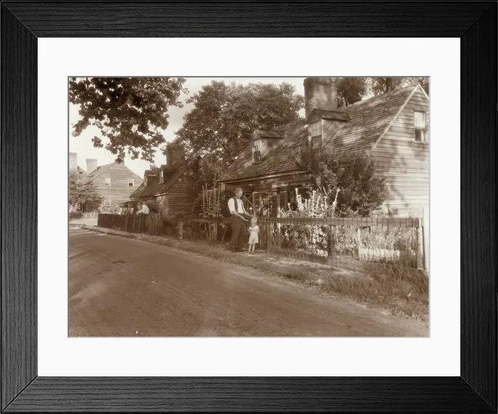 Framed Print : On Ettricks Island, Petersburg, Dinwiddie County, Virginia. 1933. Creator: Frances Benjamin Johnston