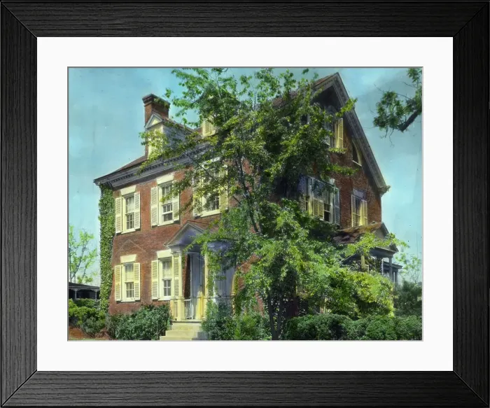 Framed Print : Smallwood-Ward house, 93 East Front Street, New Bern, Craven County, North Carolina, c1930. Creator: Frances Benjamin Johnston. Smallwood-Ward house, 93 East Front Street, New Bern, Craven County, North Carolina, c1930 Framed Print : Smallwood-Ward house, 93 East Front Street, New Bern, Craven County, North Carolina, c1930. Creator: Frances Benjamin Johnston. Smallwood-Ward house, 93 East Front Street, New Bern, Craven County, North Carolina, c1930
