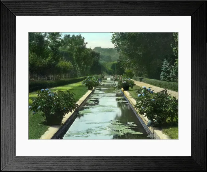 Framed Print : Thornedale, Oakleigh Thorne house, Millbrook, New York - Canal, 1919. Creator: Frances Benjamin Johnston. Thornedale, Oakleigh Thorne house, Millbrook, New York - Canal, 1919. Creator: Frances Benjamin Johnston Framed Print : Thornedale, Oakleigh Thorne house, Millbrook, New York - Canal, 1919. Creator: Frances Benjamin Johnston. Thornedale, Oakleigh Thorne house, Millbrook, New York - Canal, 1919. Creator: Frances Benjamin Johnston