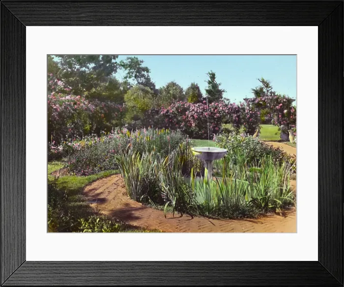Framed Print : The Fens, Lorenzo Easton Woodhouse house, Huntting Lane, East Hampton, New York, 1914. Creator: Frances Benjamin Johnston. The Fens, Lorenzo Easton Woodhouse house, Huntting Lane, East Hampton, New York, 1914 Framed Print : The Fens, Lorenzo Easton Woodhouse house, Huntting Lane, East Hampton, New York, 1914. Creator: Frances Benjamin Johnston. The Fens, Lorenzo Easton Woodhouse house, Huntting Lane, East Hampton, New York, 1914