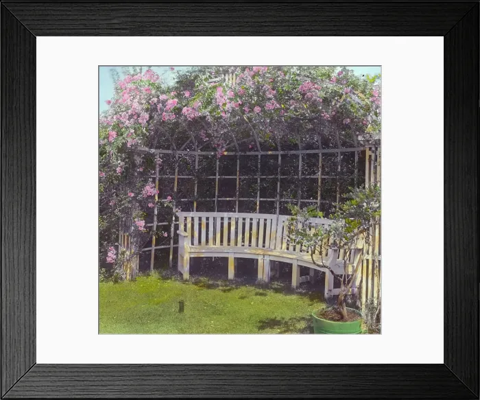 Framed Print : The Fens, Lorenzo Easton Woodhouse house, Huntting Lane, East Hampton, New York, 1914. Creator: Frances Benjamin Johnston. The Fens, Lorenzo Easton Woodhouse house, Huntting Lane, East Hampton, New York, 1914 Framed Print : The Fens, Lorenzo Easton Woodhouse house, Huntting Lane, East Hampton, New York, 1914. Creator: Frances Benjamin Johnston. The Fens, Lorenzo Easton Woodhouse house, Huntting Lane, East Hampton, New York, 1914