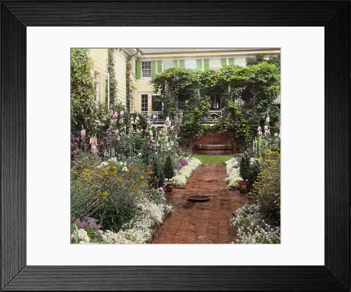 Framed Print : George Warrington Curtis house, Southampton, New York, 1914 or 1915. Creator: Frances Benjamin Johnston Framed Print : George Warrington Curtis house, Southampton, New York, 1914 or 1915. Creator: Frances Benjamin Johnston