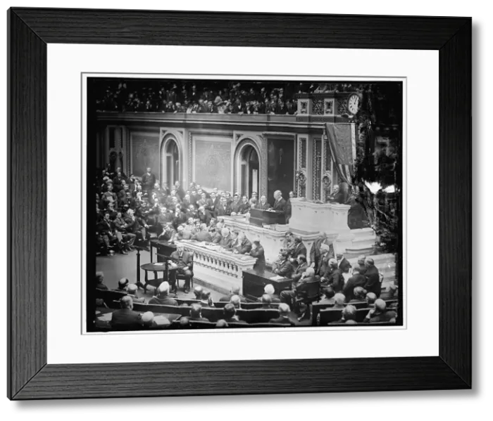 Framed Print : President Woodrow Wilson addressing Joint Session of Congress, between 1910 and 1920. Creator: Harris & Ewing. President Woodrow Wilson addressing Joint Session of Congress, between 1910 and 1920. Creator: Harris & Ewing Framed Print : President Woodrow Wilson addressing Joint Session of Congress, between 1910 and 1920. Creator: Harris & Ewing. President Woodrow Wilson addressing Joint Session of Congress, between 1910 and 1920. Creator: Harris & Ewing