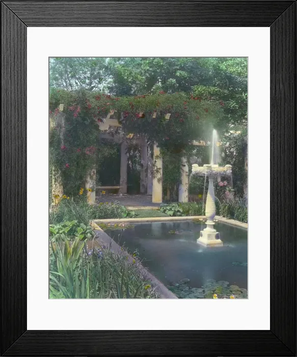 Framed Print : Samuel Knopf house, Lawrence, New York, c1913. Creator: Frances Benjamin Johnston Framed Print : Samuel Knopf house, Lawrence, New York, c1913. Creator: Frances Benjamin Johnston