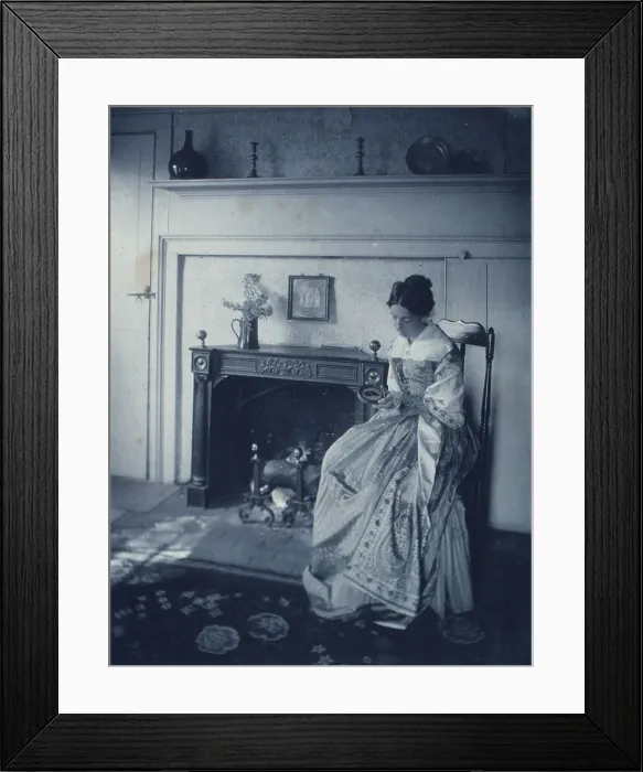 Framed Print : Miss Fidelia with her lover's profile, c1900. Creator: Unknown