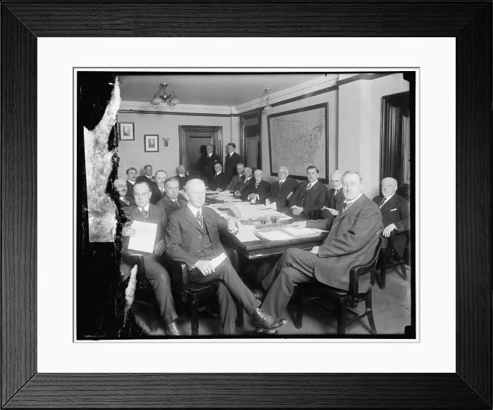 Framed Print : U.S. Chamber of Commerce, between 1910 and 1920. Creator: Harris & Ewing. U.S. Chamber of Commerce, between 1910 and 1920. Creator: Harris & Ewing Framed Print : U.S. Chamber of Commerce, between 1910 and 1920. Creator: Harris & Ewing. U.S. Chamber of Commerce, between 1910 and 1920. Creator: Harris & Ewing