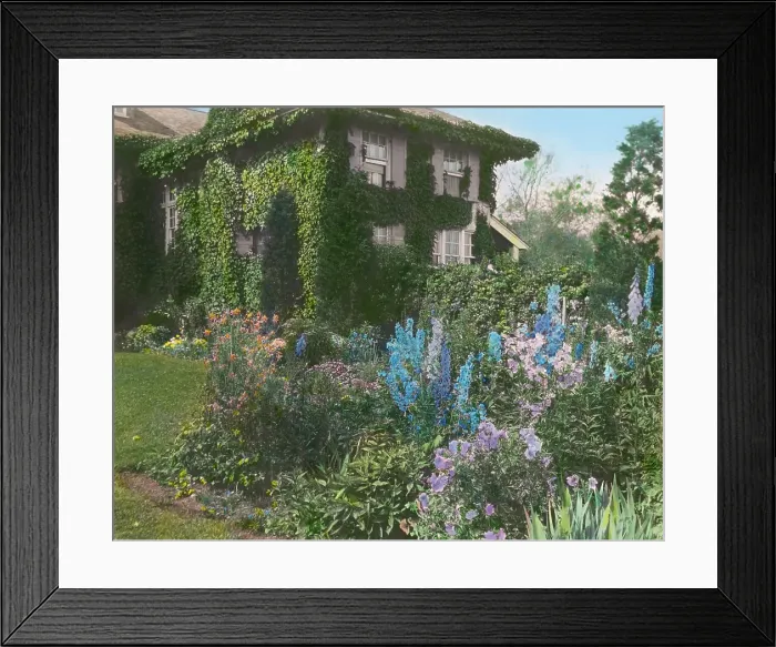 Framed Print : Dr. Frederick Kellogg Hollister house, Lily Pond Lane, East Hampton, New York, c1915. Creator: Frances Benjamin Johnston Framed Print : Dr. Frederick Kellogg Hollister house, Lily Pond Lane, East Hampton, New York, c1915. Creator: Frances Benjamin Johnston