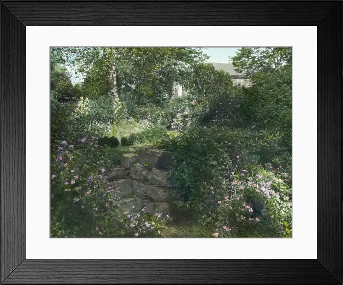 Framed Print : Unidentified shingle house, between 1915 and 1935. Creator: Frances Benjamin Johnston Framed Print : Unidentified shingle house, between 1915 and 1935. Creator: Frances Benjamin Johnston