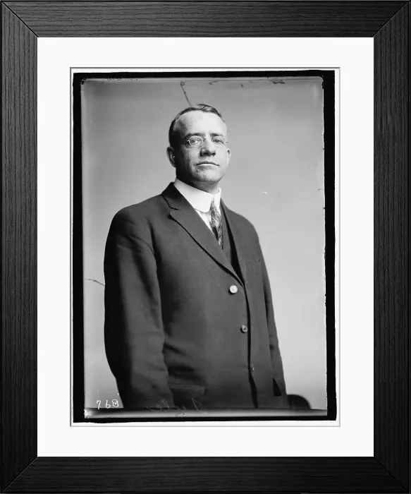 Framed Print : Jule?, between 1909 and 1914. Creator: Harris & Ewing. Jule?, between 1909 and 1914. Creator: Harris & Ewing Framed Print : Jule?, between 1909 and 1914. Creator: Harris & Ewing. Jule?, between 1909 and 1914. Creator: Harris & Ewing