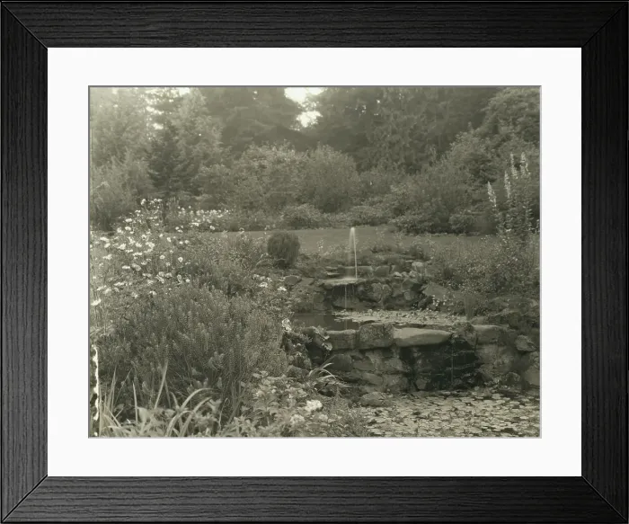 Framed Print : Mrs. Bartlett's house, Portland, Oregon, 1923. Creator: Frances Benjamin Johnston Framed Print : Mrs. Bartlett's house, Portland, Oregon, 1923. Creator: Frances Benjamin Johnston