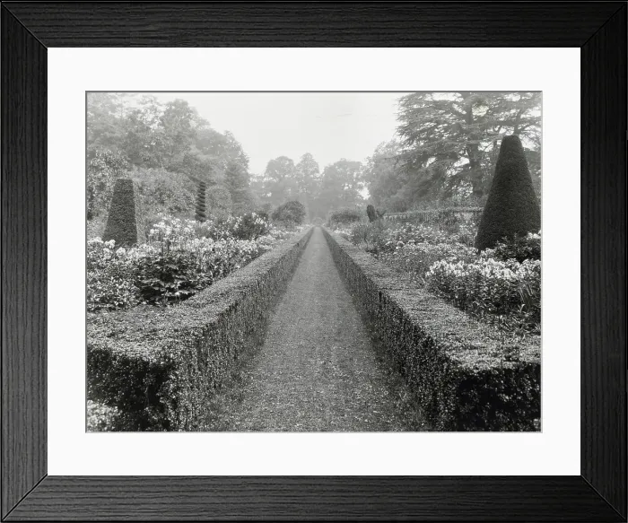 Framed Print : Cliveden Viscount Waldorf Astor house, Taplow, Buckinghamshire, England, 1925. Creator: Frances Benjamin Johnston. Cliveden Viscount Waldorf Astor house, Taplow, Buckinghamshire, England, 1925. Creator: Frances Benjamin Johnston Framed Print : Cliveden Viscount Waldorf Astor house, Taplow, Buckinghamshire, England, 1925. Creator: Frances Benjamin Johnston. Cliveden Viscount Waldorf Astor house, Taplow, Buckinghamshire, England, 1925. Creator: Frances Benjamin Johnston