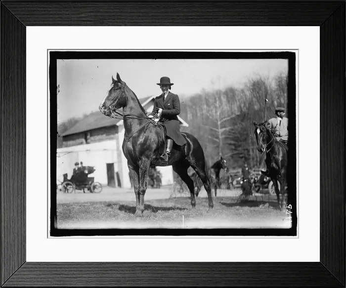 Framed Print : Unidentified Woman On Horse, between 1909 and 1914. Creator: Harris & Ewing. Unidentified Woman On Horse, between 1909 and 1914. Creator: Harris & Ewing Framed Print : Unidentified Woman On Horse, between 1909 and 1914. Creator: Harris & Ewing. Unidentified Woman On Horse, between 1909 and 1914. Creator: Harris & Ewing