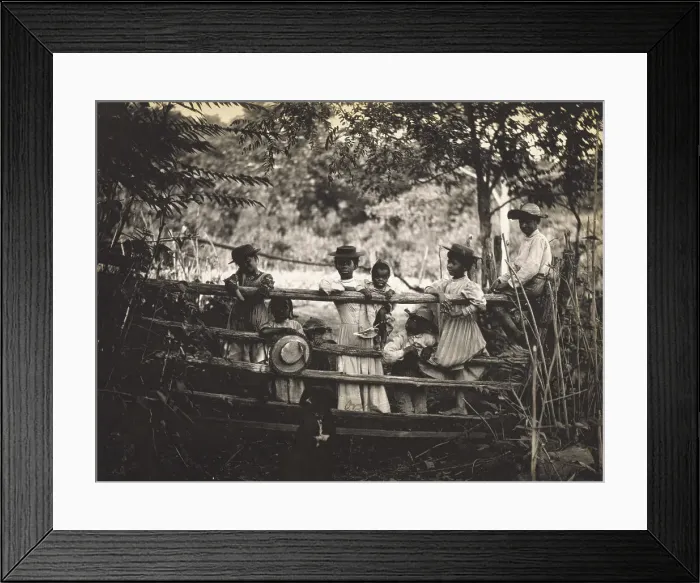 Framed Print : Snicker's Gap. Watching the stage go by, between 1900 and 1901. Creator: Frances Benjamin Johnston Framed Print : Snicker's Gap. Watching the stage go by, between 1900 and 1901. Creator: Frances Benjamin Johnston