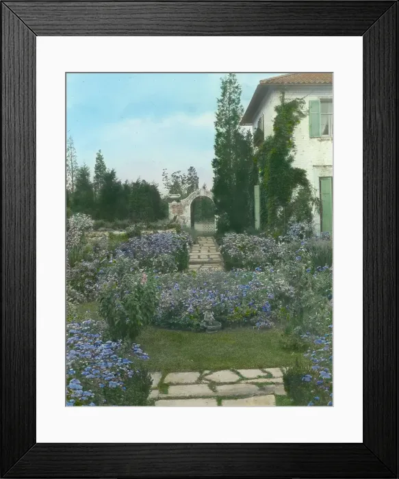 Framed Print : Barberrys, Nelson Doubleday house, Mill Neck, New York, 1921. Creator: Frances Benjamin Johnston. Barberrys, Nelson Doubleday house, Mill Neck, New York, 1921. Creator: Frances Benjamin Johnston Framed Print : Barberrys, Nelson Doubleday house, Mill Neck, New York, 1921. Creator: Frances Benjamin Johnston. Barberrys, Nelson Doubleday house, Mill Neck, New York, 1921. Creator: Frances Benjamin Johnston