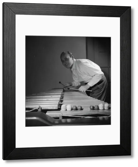 Framed Print : Portrait of Red Norvo, New York, N.Y.(?), ca. Feb. 1947. Creator: William Paul Gottlieb Framed Print : Portrait of Red Norvo, New York, N.Y.(?), ca. Feb. 1947. Creator: William Paul Gottlieb